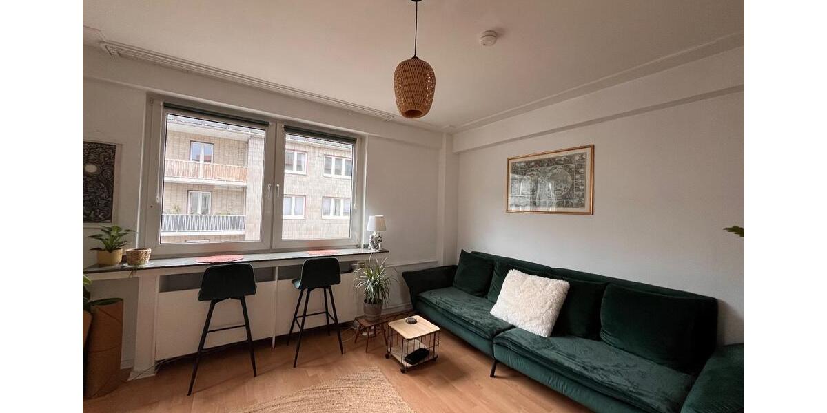 Etagenwohnung Düsseldorf Pempelfort - 2 Zimmer, 72 m&sup2;, 1.499&euro; | Angebot:27567528