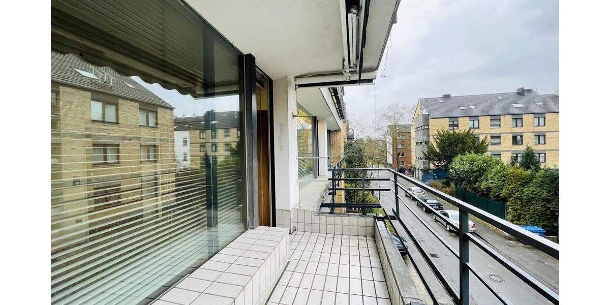 Etagenwohnung Düsseldorf Eller - 3 Zimmer, 90 m&sup2;, 329.000&euro; | Angebot:25738217