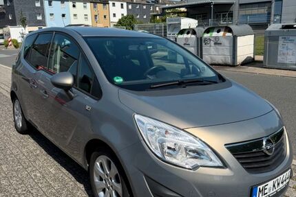 Opel Meriva 111.450 km 4.250 &euro; Velbert 42551