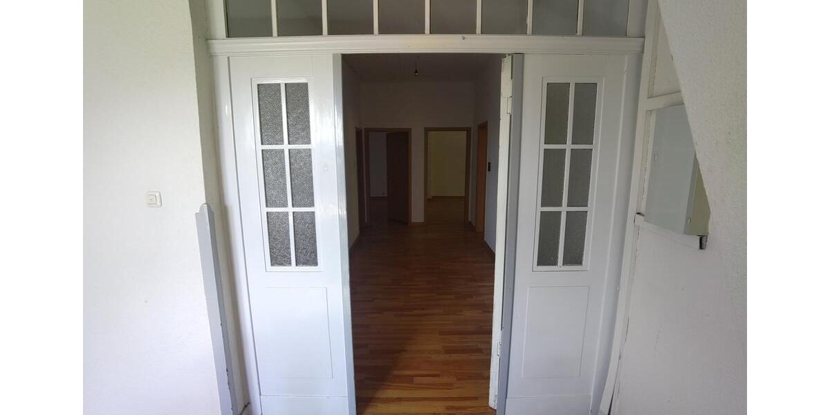 Dachgeschoßwohnung Gladbeck - 4 Zimmer, 99 m&sup2;, 1.110&euro; | Angebot:27571353