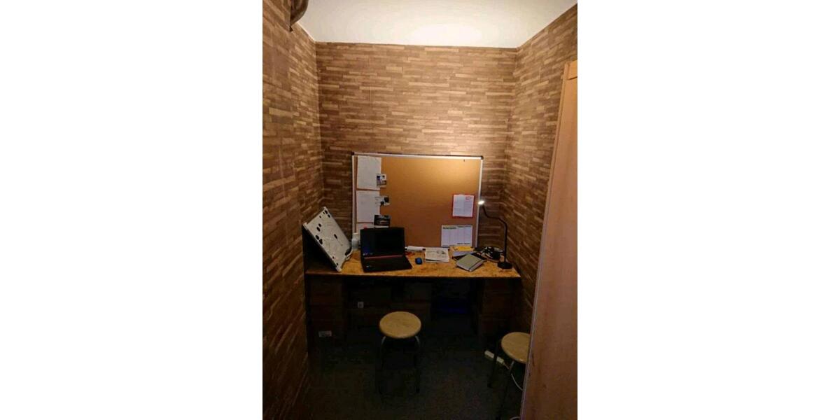 Dachgeschoßwohnung Wermelskirchen - 3.5 Zimmer, 60 m&sup2;, 135.000&euro; | Angebot:25887273