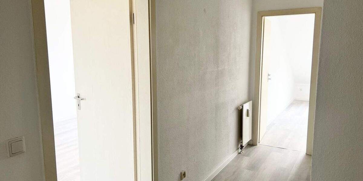 Etagenwohnung Duisburg Hochfeld - 2 Zimmer, 71 m&sup2;, 159.000&euro; | Angebot:25716302