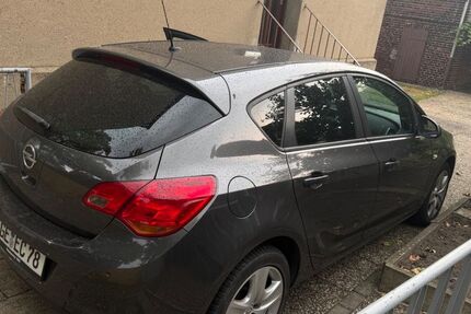 Opel Astra 133.000 km 4.850 &euro; Gelsenkirchen 45884