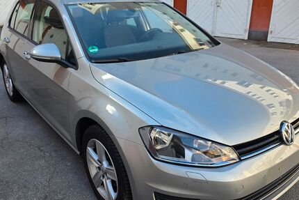 VW Golf 57.300 km 11.700 &euro; Wuppertal 42103