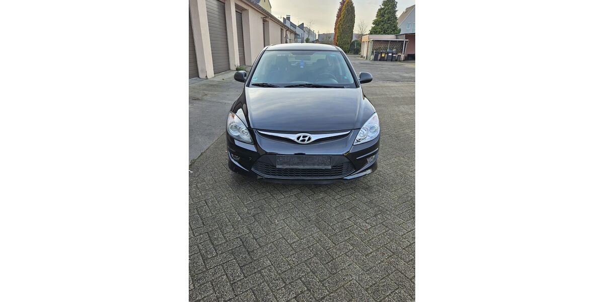 Hyundai i30 255.642 km 3.400 &euro; Bochum 44795