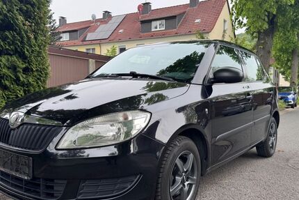 Skoda Fabia 136.000 km 2.999 &euro; Hagen 58089