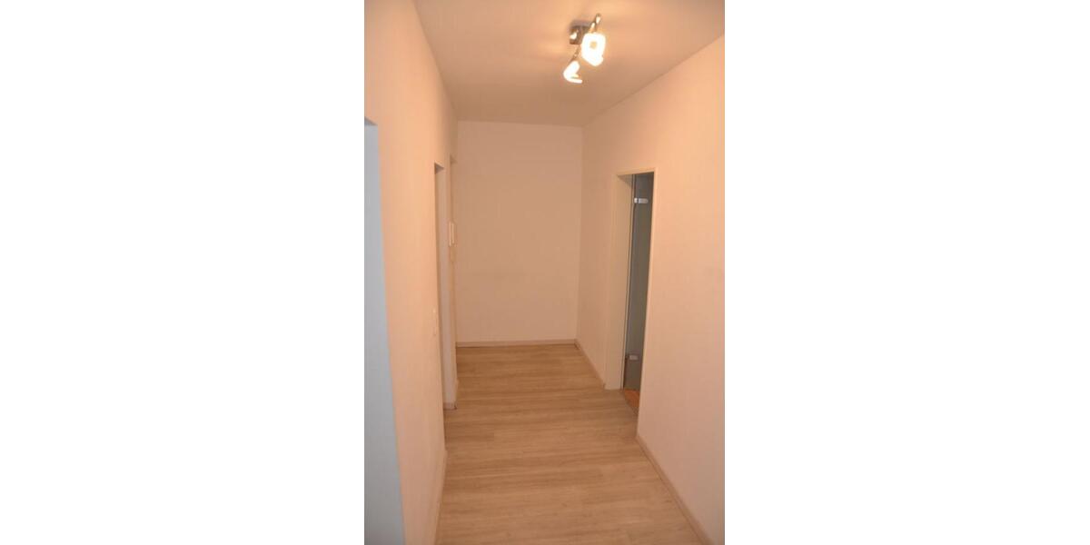 Helle 2,5 Zi-Komfortwohnung in ruhiger Lage, großer Sonnenbalkon, nahe Innenstadt - Etagenwohnung Bochum Bochum-Nord | Angebot:27567596