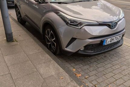 Toyota C-HR 62.700 km 17.500 &euro; Essen 45326