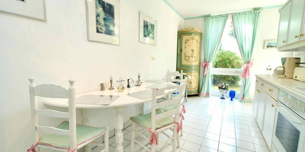 Etagenwohnung Meerbusch Büderich - 3 Zimmer, 121 m&sup2;, 649.000&euro; | Angebot:25801814