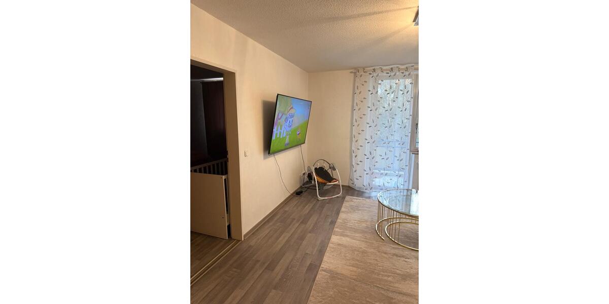 Etagenwohnung Essen Frillendorf - 3 Zimmer, 62 m&sup2;, 5.000&euro; | Angebot:25253021