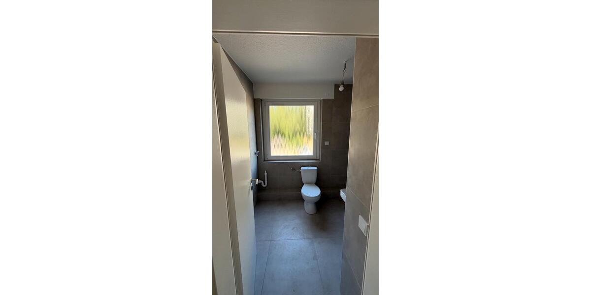 Etagenwohnung Velbert Velbert-Mitte - 3 Zimmer, 69 m&sup2;, 800&euro; | Angebot:27585756