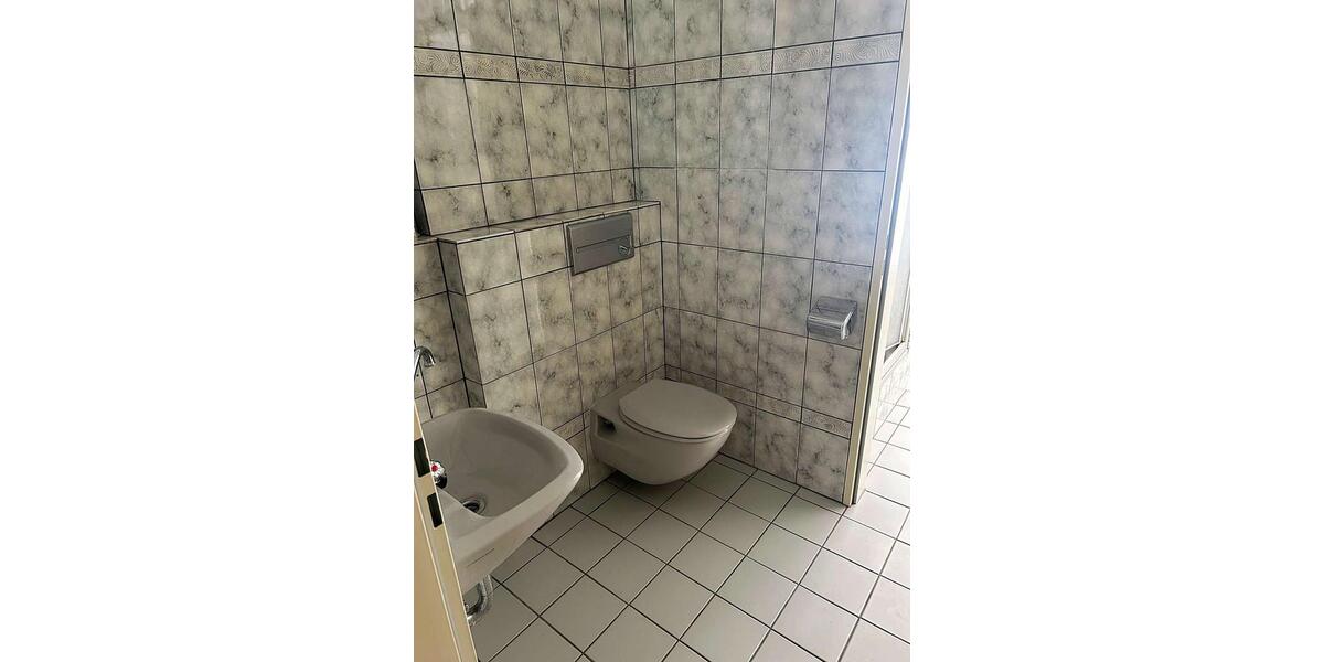 Etagenwohnung Hagen - 2 Zimmer, 86 m&sup2;, 470&euro; | Angebot:26455643