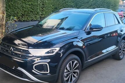 VW T-Roc 24.500 km 22.250 &euro; Solingen 42697