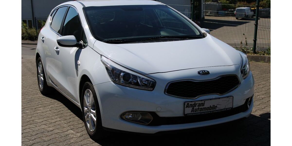 Kia ceed / Ceed 112.598 km 8.290 &euro; Heiligenhaus 42579