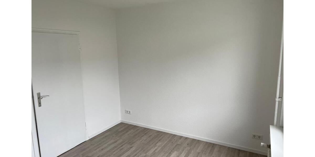 Erdgeschoßwohnung Bochum Querenburg - 3 Zimmer, 67 m&sup2;, 1.050&euro; | Angebot:27584877