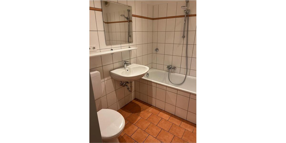 Hochparterre Düsseldorf Stadtbezirk 8 - 1 Zimmer, 42 m&sup2;, 155.000&euro; | Angebot:27531400