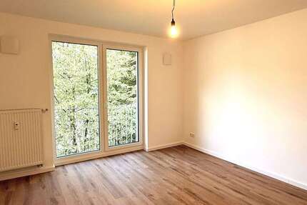 Wohnung Wuppertal Arrenberg - 2 Zimmer, 60 m&sup2;, 830&euro; | Angebot:26829397