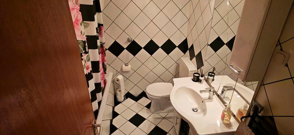 Etagenwohnung Essen Stadtbezirk IV - 3 Zimmer, 75 m&sup2;, 570&euro; | Angebot:26036967