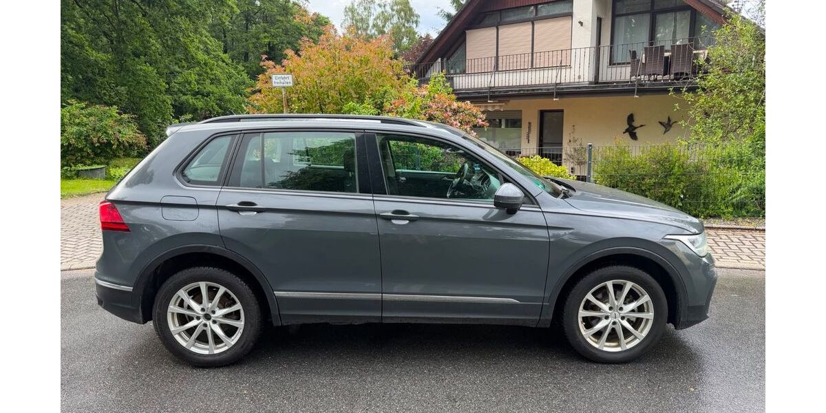 VW Tiguan 250.000 km 17.000 &euro; Wuppertal 42289