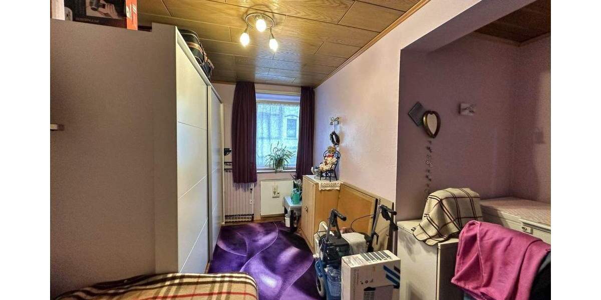 Etagenwohnung Essen Altenessen-Süd - 3 Zimmer, 88 m&sup2;, 140.000&euro; | Angebot:25686502