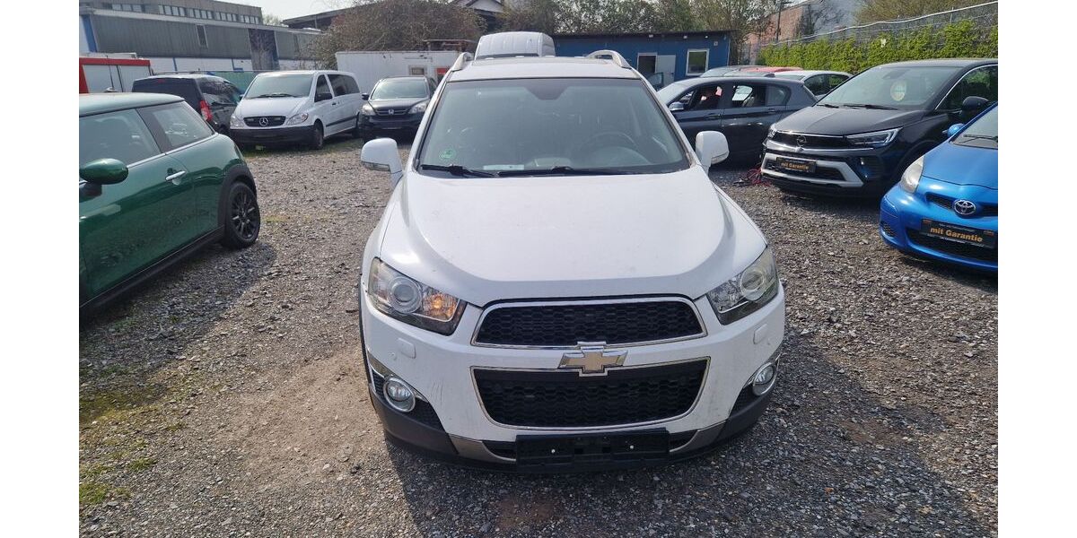 Chevrolet Captiva 181.700 km 3.800 &euro; Düsseldorf 40549