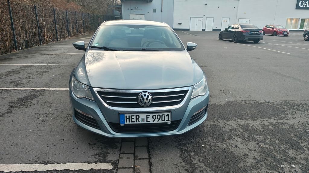 VW Passat CC 152.000 km 6.300 &euro; Herne 44651