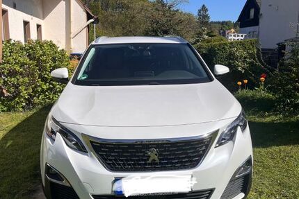 Peugeot 5008 112.000 km 16.900 &euro; Solingen 42651
