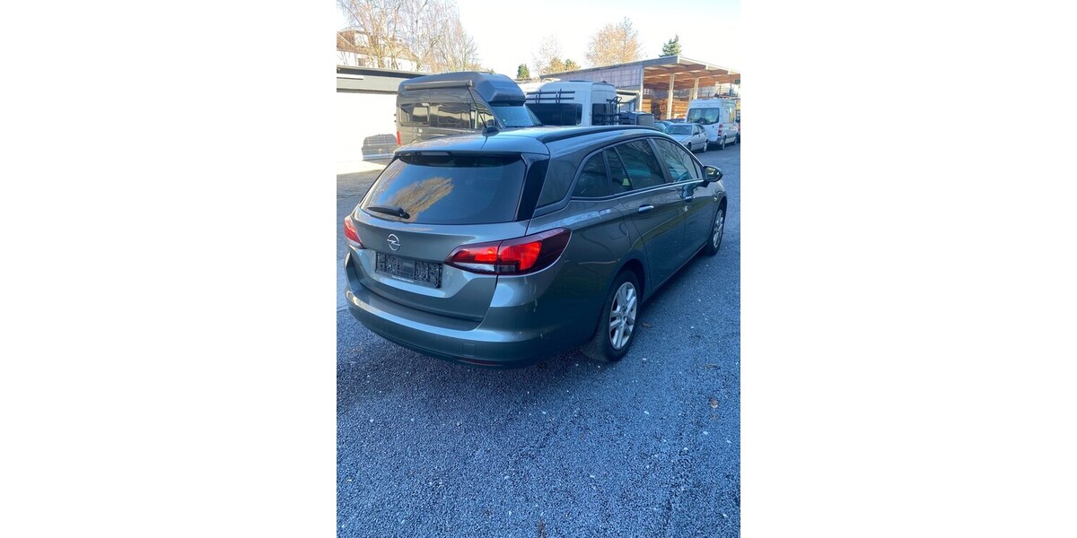 Opel Astra K Sports1.5CDTI.NAVI.VOLL-LED.PDC.11/20 108.000 km 5.500 &euro; Hilden 40721