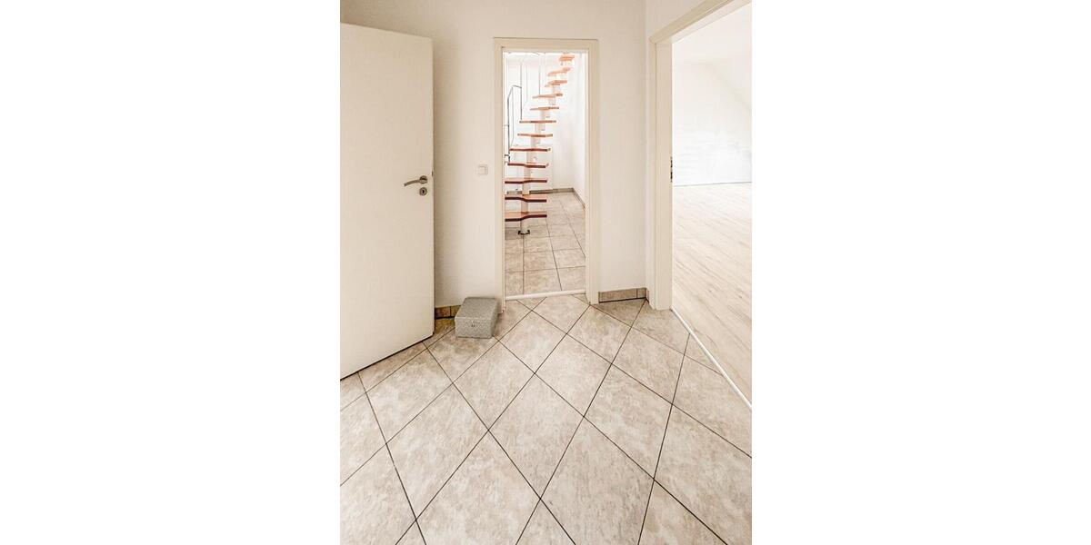 Maisonettenwohnung Essen Stadtkern - 3.5 Zimmer, 70 m&sup2;, 700&euro; | Angebot:26147167