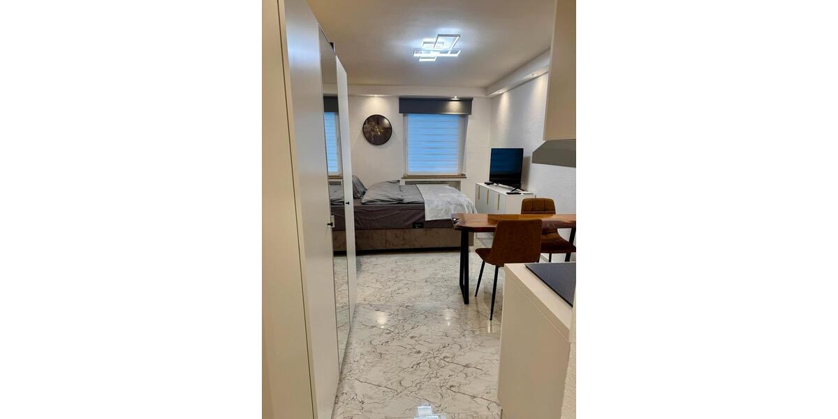 Etagenwohnung Düsseldorf Stadtbezirk 2 - 1 Zimmer, 20 m&sup2;, 820&euro; | Angebot:25924181