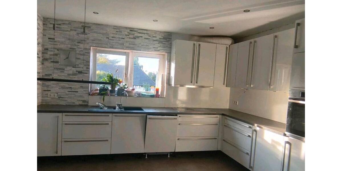 Einfamilienhaus Burscheid - 6.5 Zimmer, 140 m&sup2;, 584.000&euro; | Angebot:27540174