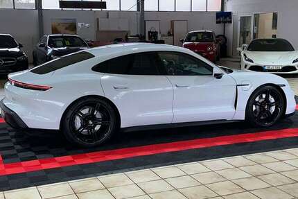 Porsche Taycan 89.500 km 61.500 &euro; Oberhausen 46047