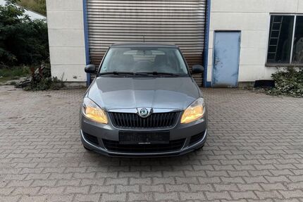 Skoda Fabia 92.000 km 4.000 &euro; Duisburg 47179