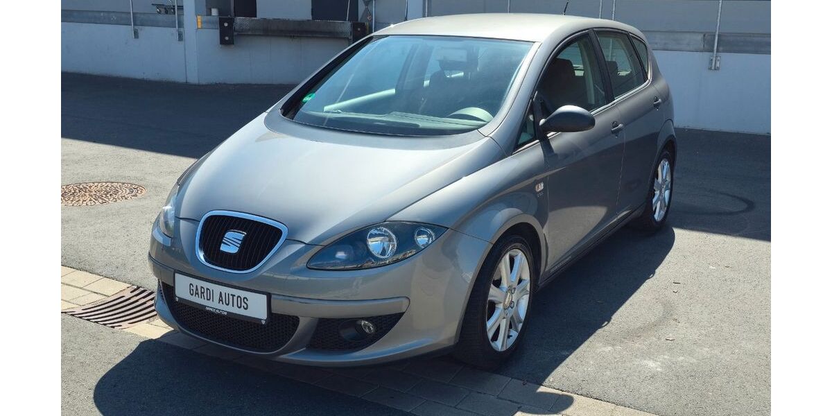 Seat Altea 168.000 km 3.599 &euro; Neuss 41472