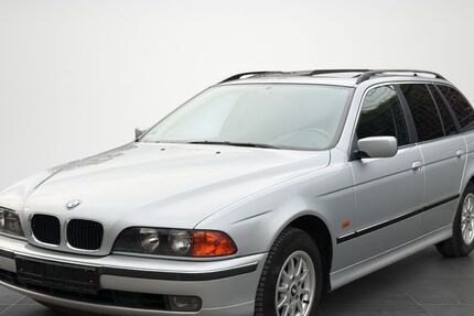 BMW 520 215.000 km 4.470 &euro; Wuppertal 42277