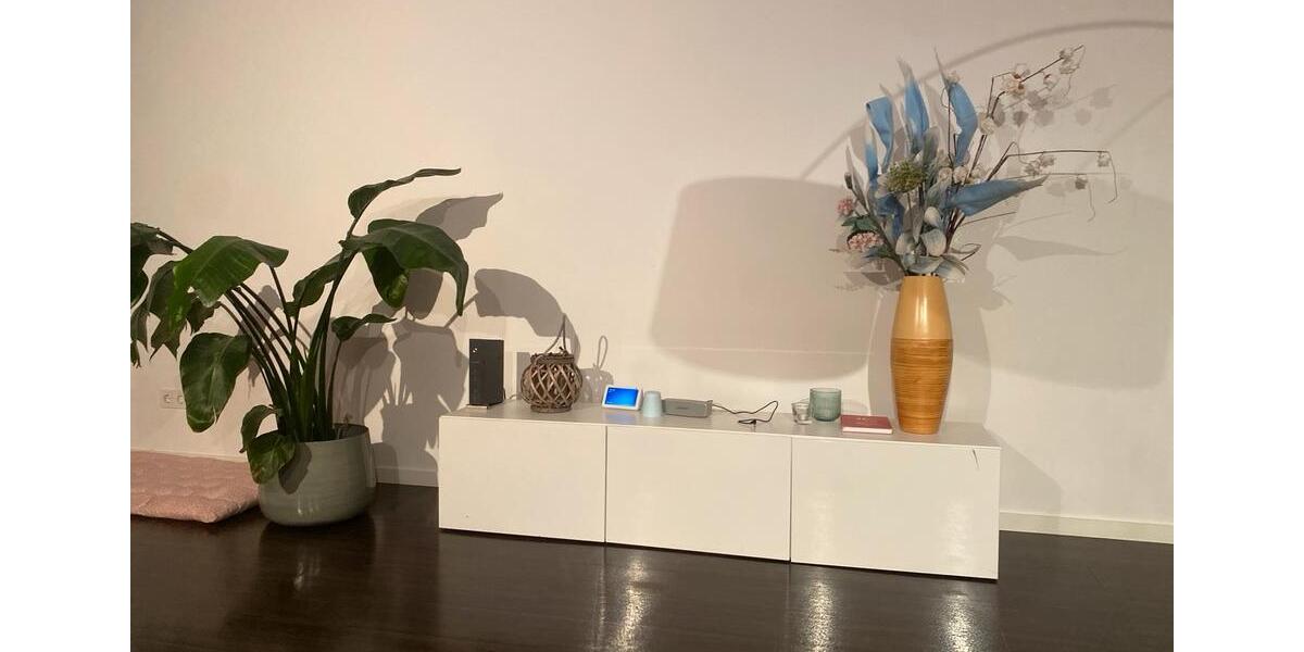 Etagenwohnung Düsseldorf Stadtbezirk 5 - 1 Zimmer, 100 m&sup2;, 350&euro; | Angebot:25353906