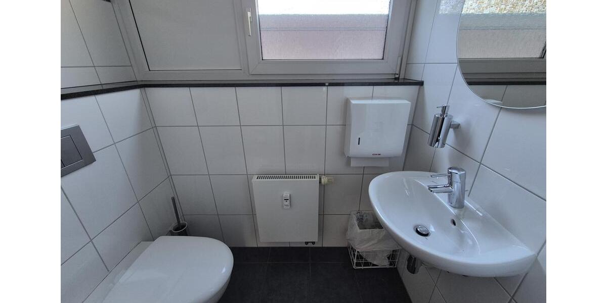 Gewerbeobjekt Remscheid Gemarkung Bergisch Born - 660&euro; | Angebot:25351359