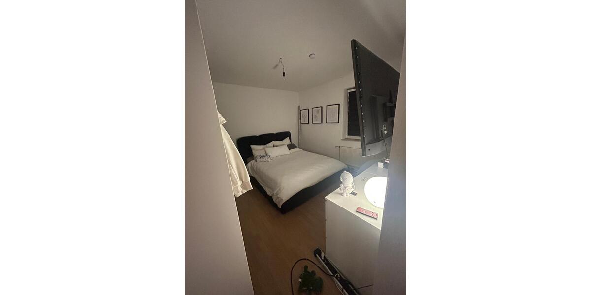 Etagenwohnung Bochum Bochum-Mitte - 3 Zimmer, 90 m&sup2;, 780&euro; | Angebot:24612556