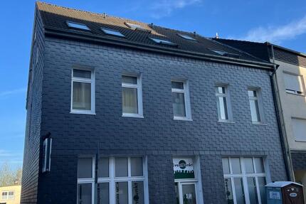 Haus Remscheid Lüttringhausen - 12 Zimmer, 439.000&euro; | Angebot:23201944