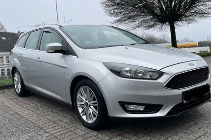 Ford Focus 137.000 km 7.399 &euro; Remscheid 42853