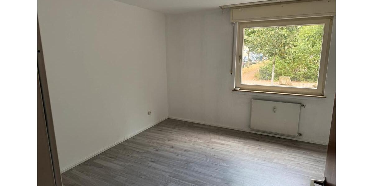 Erdgeschoßwohnung Gelsenkirchen Gelsenkirchen-Mitte - 3 Zimmer, 92 m&sup2;, 165.000&euro; | Angebot:27219074