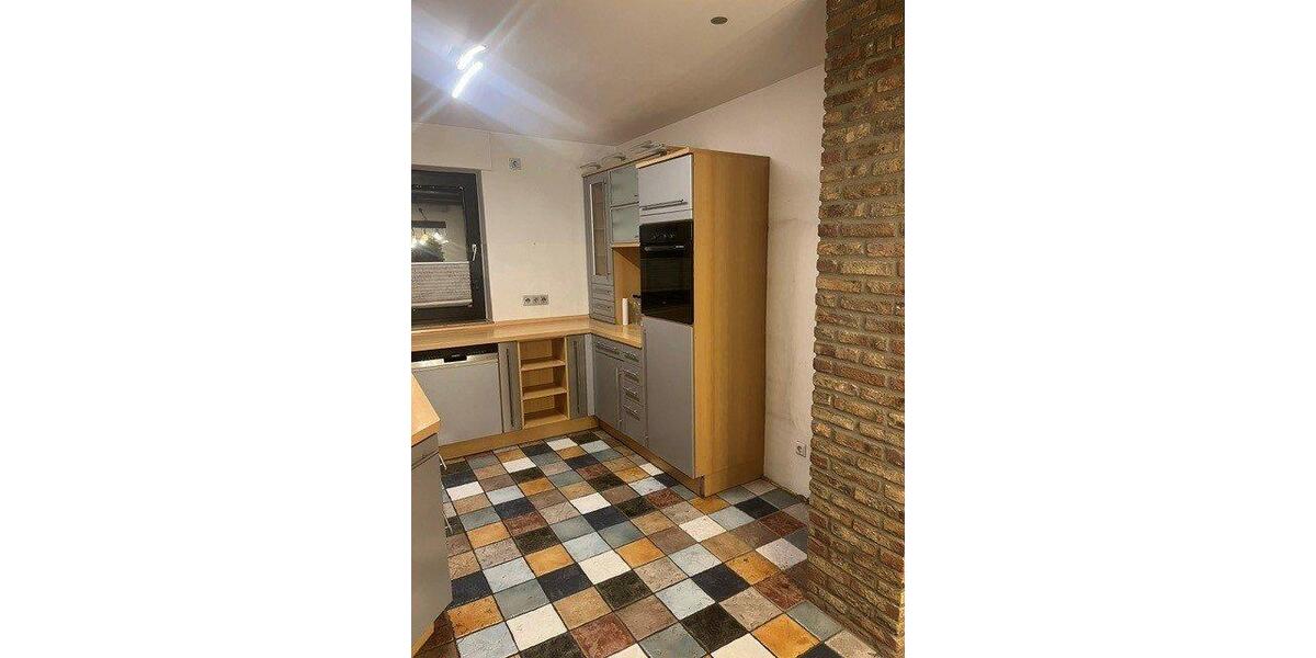 Erdgeschoßwohnung Oberhausen Alsfeld - 6 Zimmer, 160 m&sup2;, 470.000&euro; | Angebot:27531554