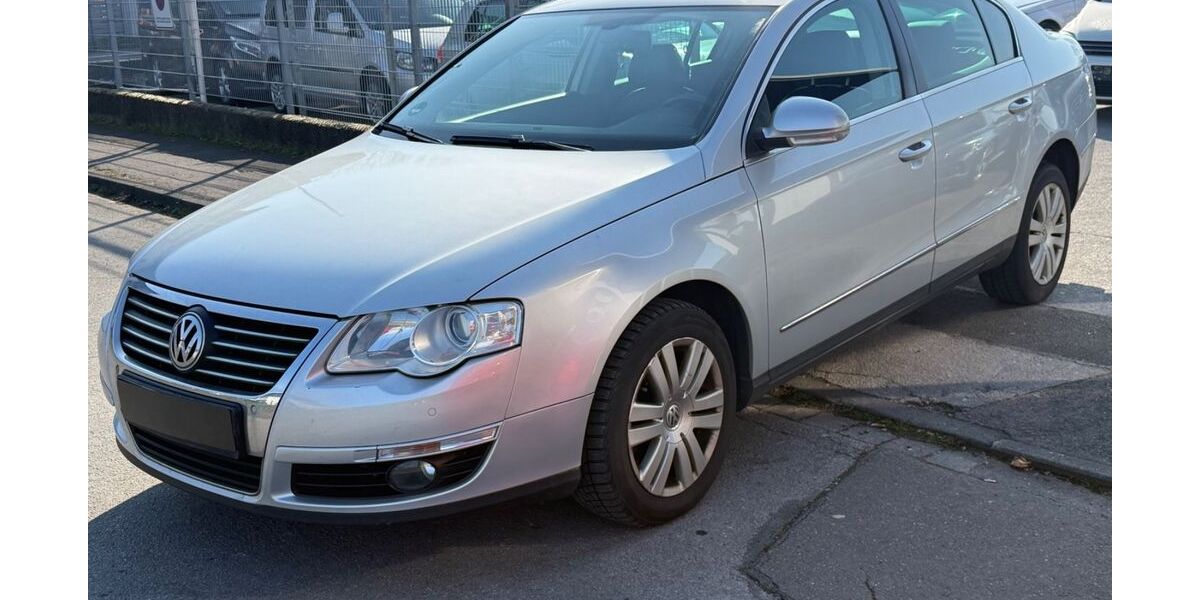 VW Passat 242.000 km 3.700 &euro; Hilden 40721