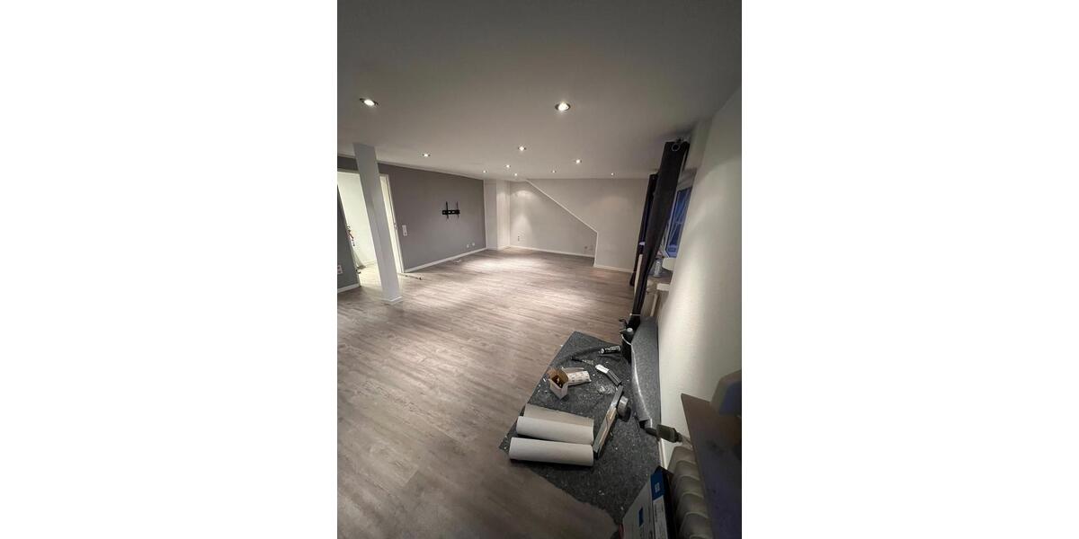 Etagenwohnung Wuppertal Arrenberg - 2 Zimmer, 60 m&sup2;, 600&euro; | Angebot:27543517