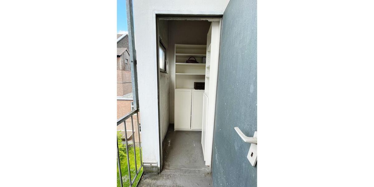 Etagenwohnung Düsseldorf Flingern Süd - 2 Zimmer, 70 m&sup2;, 1.300&euro; | Angebot:25978321