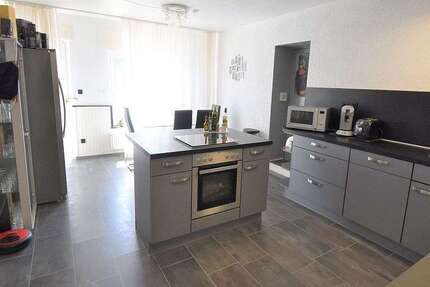 Haus Mettmann - 13 Zimmer, 327 m&sup2;, 798.000&euro; | Angebot:26809741