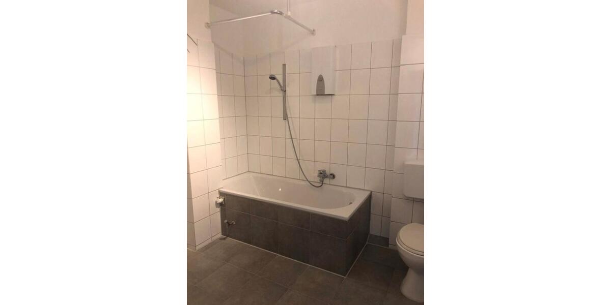 Etagenwohnung Duisburg Walsum - 3 Zimmer, 73 m&sup2;, 620&euro; | Angebot:25900405