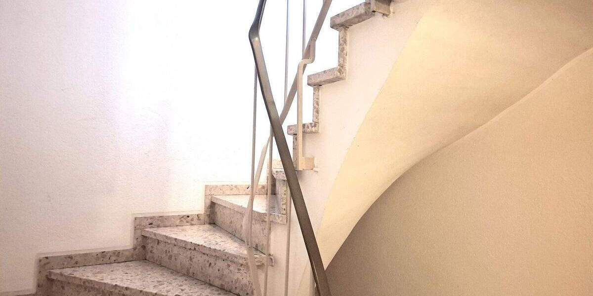 Mehrfamilienhaus, Wohnhaus Velbert Mitte - 9 Zimmer, 208 m&sup2;, 559.000&euro; | Angebot:25738230