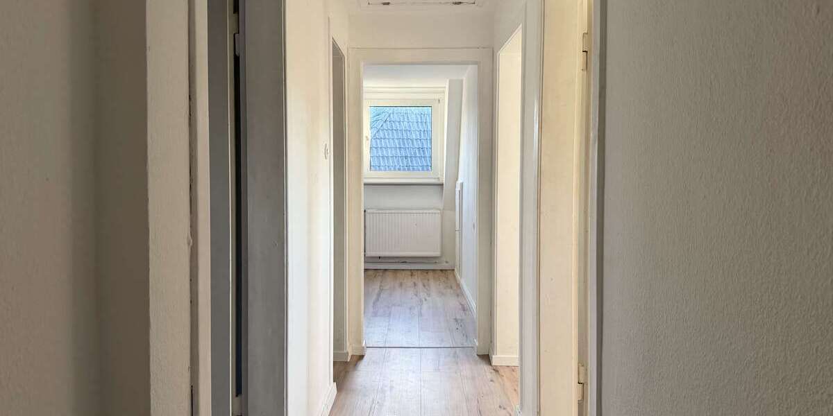 Etagenwohnung Wuppertal Gemarkung Elberfeld - 3 Zimmer, 55 m&sup2;, 650&euro; | Angebot:25510273