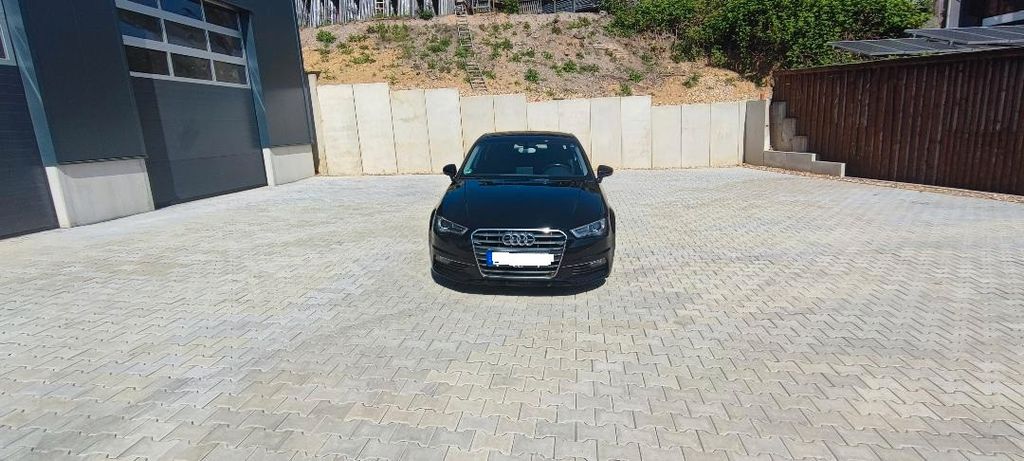 Audi A3 117.000 km 10.999 &euro; Solingen 42659